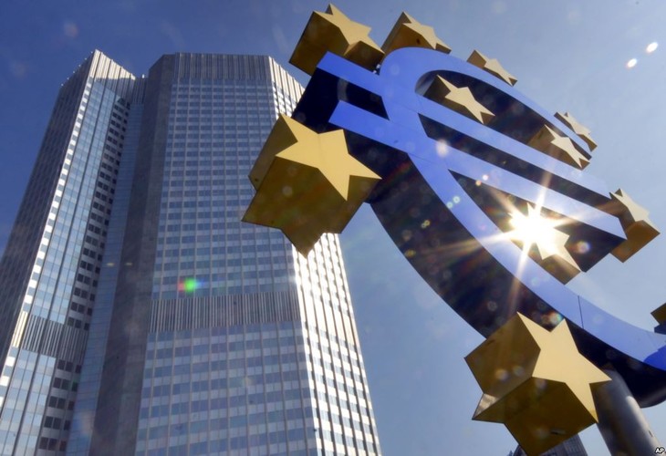 Eurozona registra recuperación económica gradual - ảnh 1