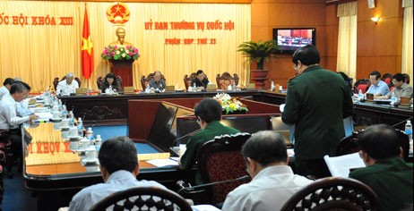 Comité Permanente del Parlamento discute temas importantes en su sesión 22  - ảnh 1