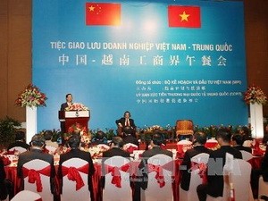 Promueven cooperación comercial e inversionista Vietnam –China - ảnh 1