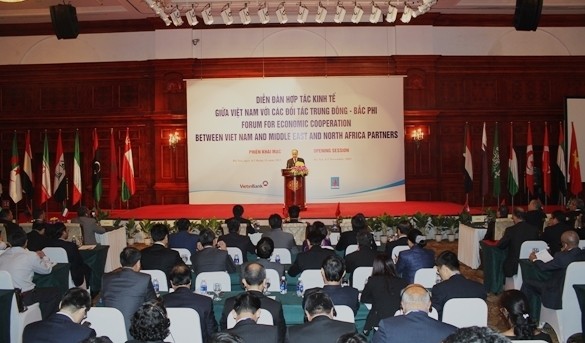 Inaugurado I Foro económico Vietnam-Oriente Medio y África del Norte - ảnh 2
