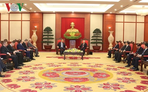 Consolidan relaciones de asociación estratégica integral Vietnam-Rusia - ảnh 1