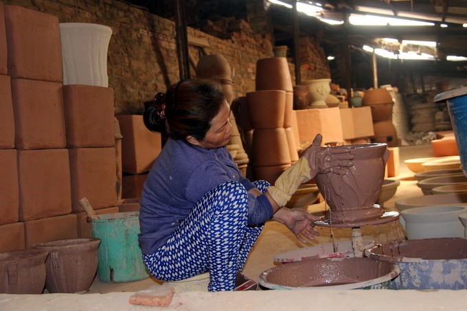 Inagotable vitalidad de una aldea dedicada al oficio tradicional de la cerámica - ảnh 2