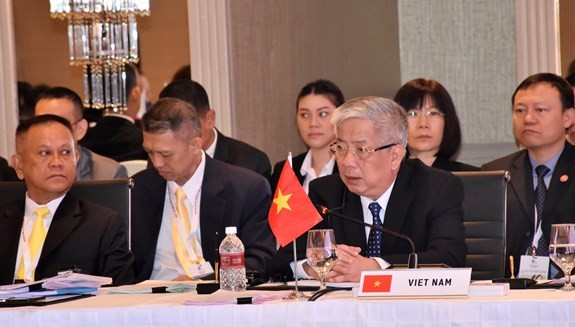 Reunión de altos funcionarios de defensa de Asean promueve cooperación y estabilidad en la región - ảnh 1