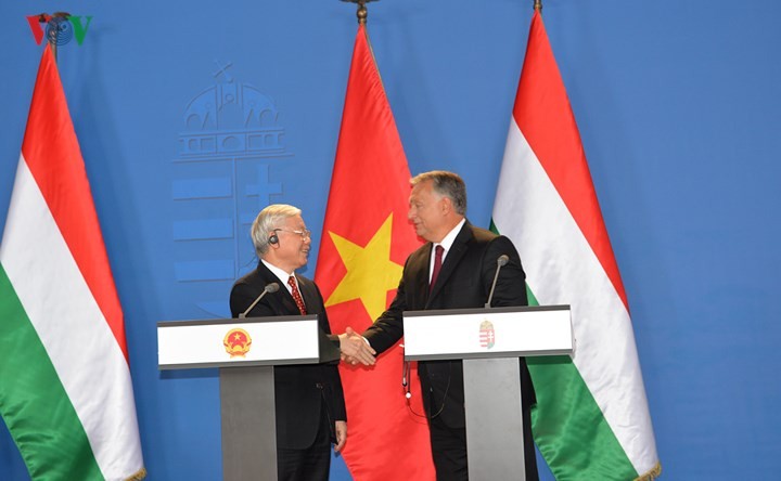 Vietnam y Hungría emiten Declaración conjunta sobre establecimiento de asociación integral bilateral  - ảnh 1