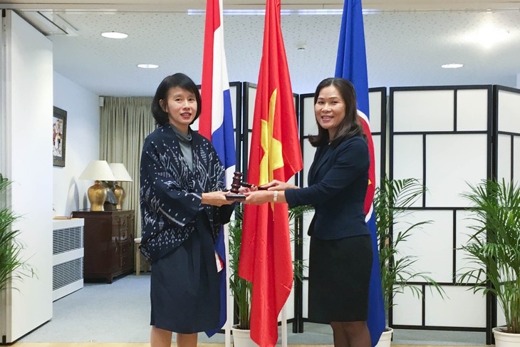 Embajadora vietnamita preside reunión ordinaria del Comité de la Asean en La Haya - ảnh 1