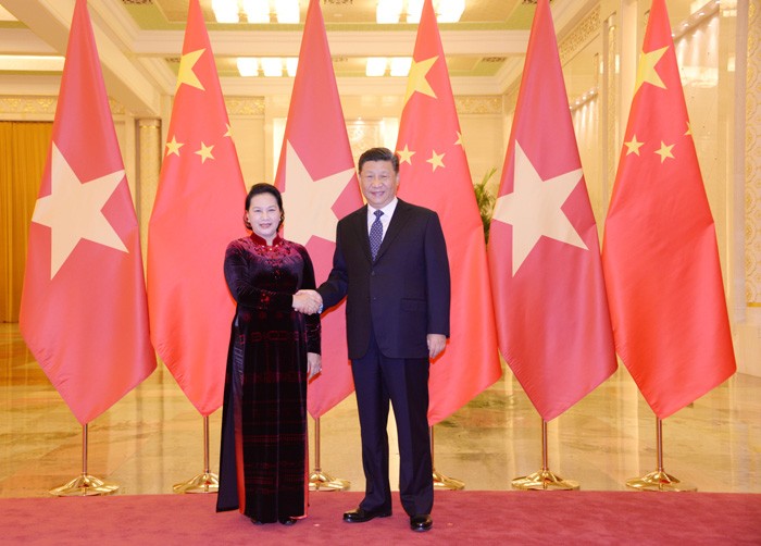 Dirigente parlamentaria vietnamita dialoga con presidente chino - ảnh 1