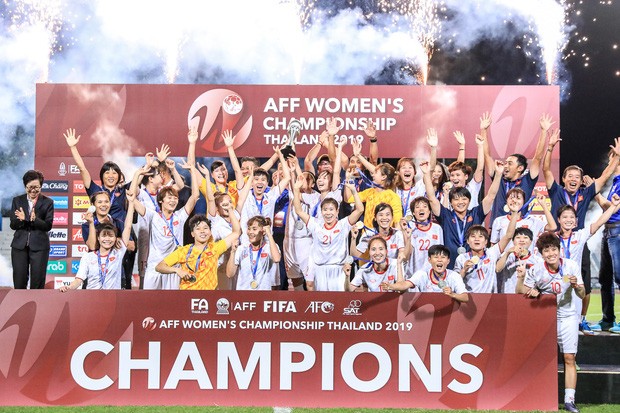 Vietnam gana campeonato de fútbol femenino del Sudeste Asiático 2019 - ảnh 1