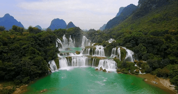 Ban Gioc, las cataratas naturales más majestuosas del Sudeste Asiático - ảnh 1
