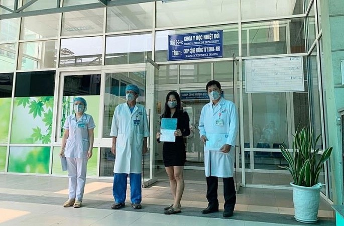 Vietnam espera dar de alta a 18 pacientes con el Covid-19 este martes - ảnh 1