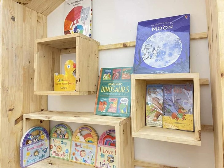 Mia Bookhouse, una librería gratuita para los niños - ảnh 1