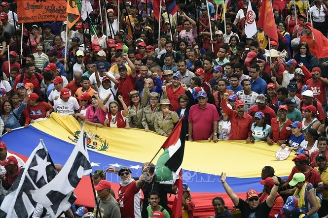 Masiva marcha en apoyo al gobierno de Venezuela - ảnh 1