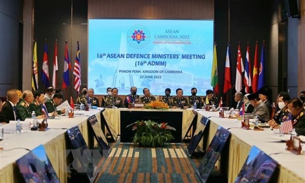 Inauguran en Camboya la XVI Reunión de Ministros de Defensa de la ASEAN - ảnh 1