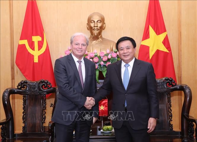 Fortalecen la cooperación entre la Academia Nacional de Política Ho Chi Minh y el Banco Mundial - ảnh 1