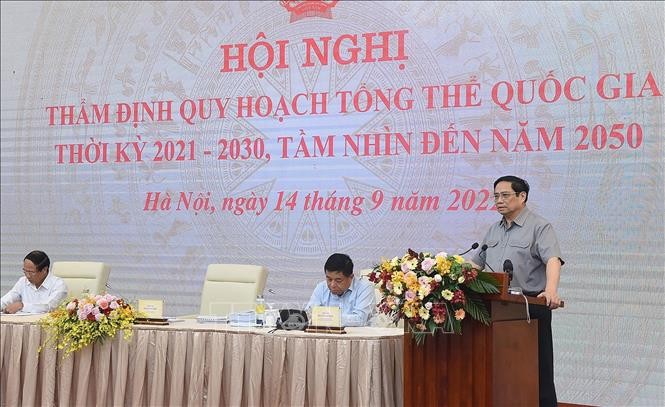 Planificación nacional optimiza ventajas y eleva capacidad competitiva, dice Minh Chinh - ảnh 1
