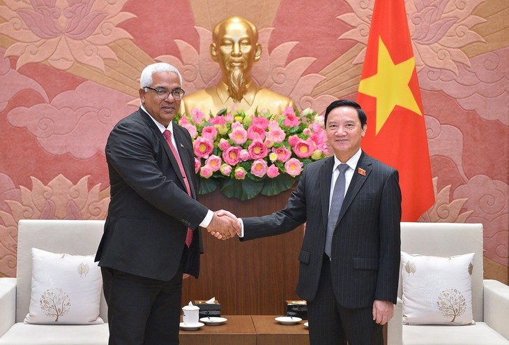 Vietnam y Cuba se comprometen a apoyarse mutuamente en la labor jurídica - ảnh 1