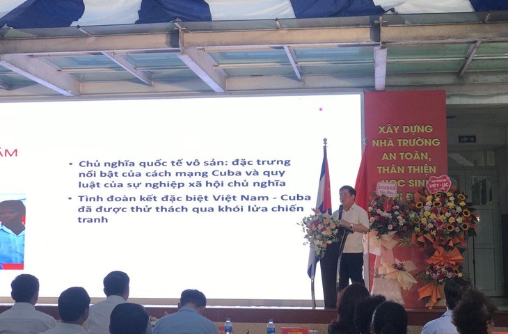 Seminario en Hanói honra la especial solidaridad fraternal Vietnam-Cuba - ảnh 1