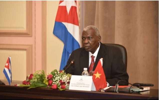 Presidente de la Asamblea Nacional del Poder Popular de Cuba comienza su visita a Vietnam - ảnh 1