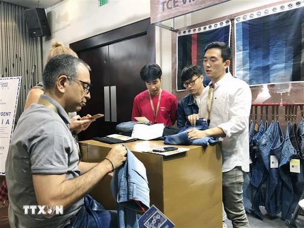 Crecen oportunidades de exportación de ropa de mezclilla vietnamita - ảnh 1