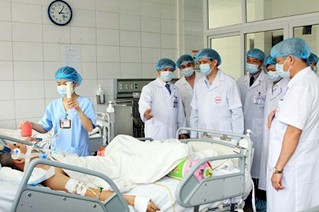 เวียดนามประกาศใช้คำแนะนำเกี่ยวกับการตรวจรักษาโรคไข้หวัดสายพันธุ์ใหม่ H7N9 - ảnh 1