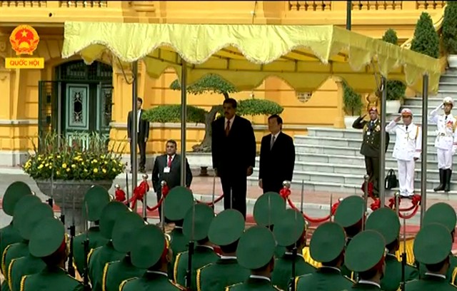 การเยือนเวียดนามของประธานาธิบดีเวเนซุเอลาช่วยเพิ่มนิมิตหมายในความสัมพันธ์ของทั้งสองประเทศ - ảnh 1