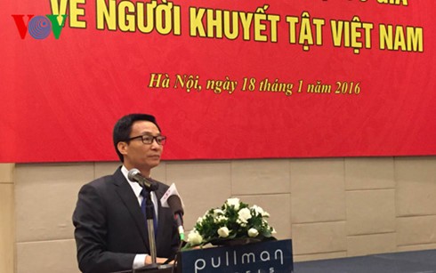 รองนายกรัฐมนตรี หวูดึ๊กดาม เข้าร่วมพิธีเปิดตัวคณะกรรมการแห่งชาติเกี่ยวกับคนพิการเวียดนาม - ảnh 1