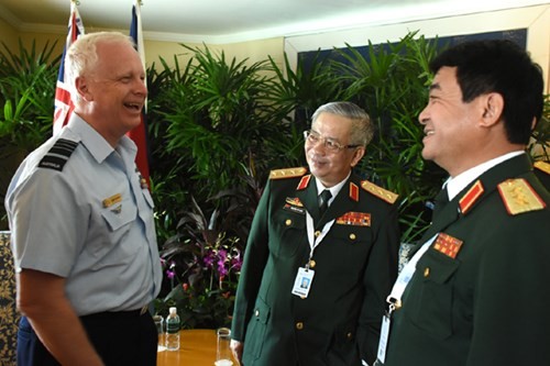 เวียดนามเข้าร่วมการสนทนาทวิภาคีอย่างเข้มแข็งเพื่อผลักดันความมั่นคงในภูมิภาค - ảnh 2