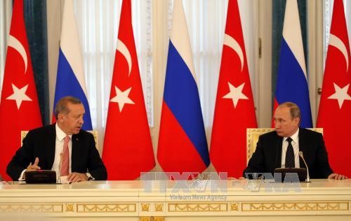 มรสุมความสัมพันธ์รัสเซีย-ตุรกีได้ผ่านพ้นไป - ảnh 2