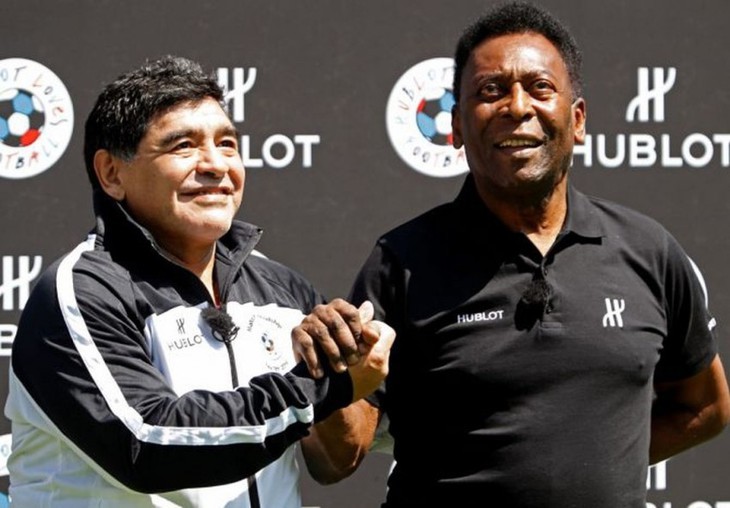 ซุปเปอร์สตาร์ตลอดกาลแห่งวงการฟุตบอล Diego Maradona - ảnh 15