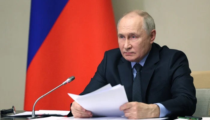ประธานาธิบดีรัสเซียจัดการประชุมฉุกเฉินเกี่ยวกับสถานการณ์ในเมืองดาเกสถาน - ảnh 1
