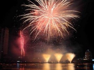 Danang to host International Fireworks Competition 2013 - ảnh 1