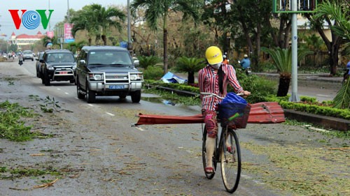 Vietnam launches relief operations after typhoon Wutip - ảnh 1