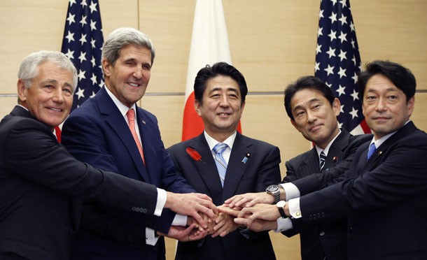 US, Japan urge measures to solve East Sea disputes - ảnh 1