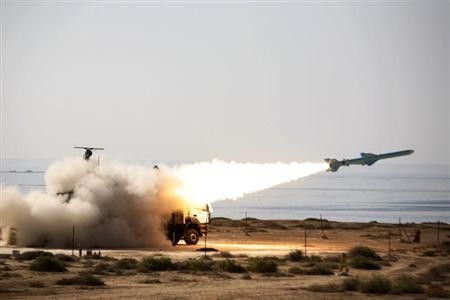 Iran rejects ballistic missile talks  - ảnh 1
