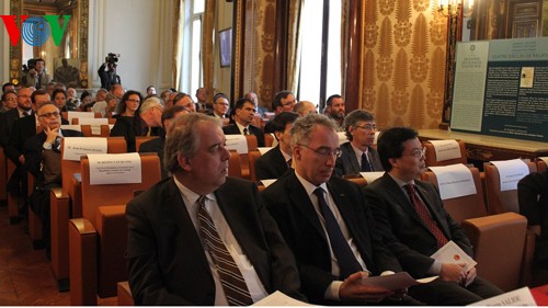 Paris conference highlights Vietnam’s development - ảnh 1