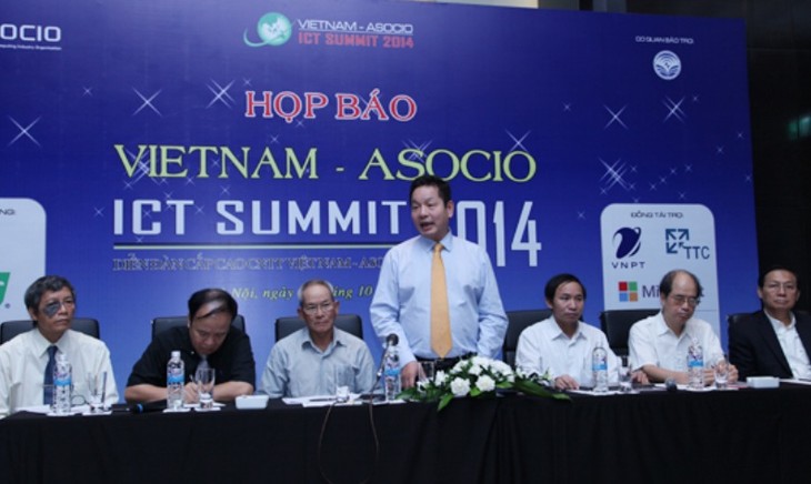 Vietnam to host biggest Asian-Oceanian ICT summit  - ảnh 1