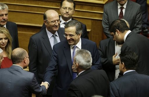 Greek parliament passes 2015 state budget plan - ảnh 1