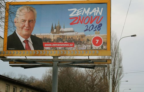 Presidential election begins in Czech Republic - ảnh 1