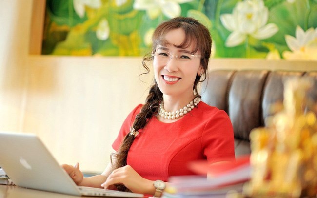 First Vietnamese entrepreneur listed in “The Bloomberg 50”  - ảnh 1
