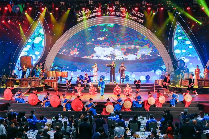 ASEAN Tourism Forum 2019 opens in Quang Ninh - ảnh 1