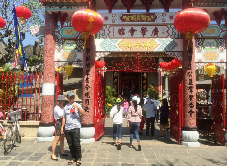 Central region becomes tourist magnet during Lunar New Year Festival - ảnh 2