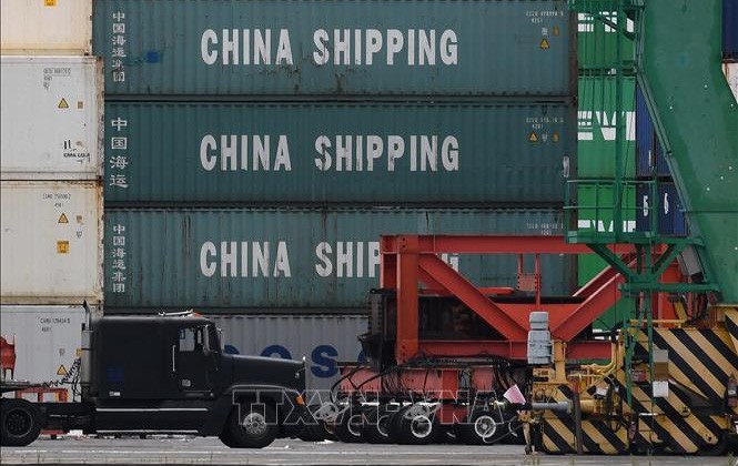 US imposes additional tariffs on Chinese products - ảnh 1