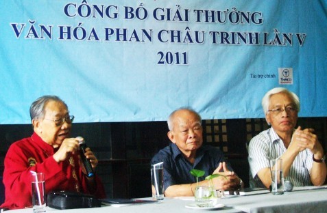 Verleihung des Kulturpreises Phan Chau Trinh  - ảnh 1