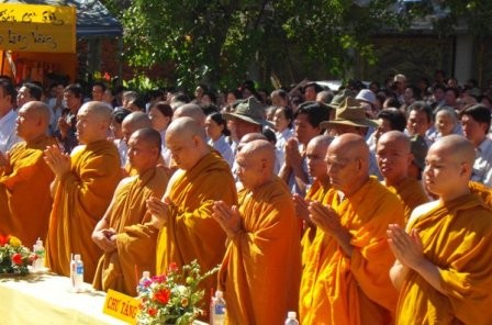 Fest zum Geburstag Buddhas findet am Samstag statt - ảnh 1