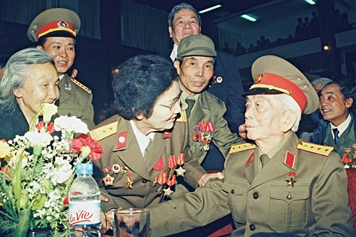 Bilder des berühmten Generals Vo Nguyen Giap - ảnh 8