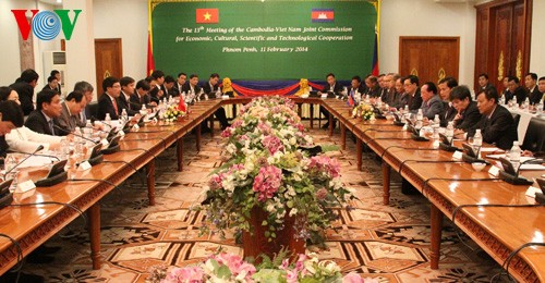 Die Beziehungen zwischen Vietnam und Kambodscha entwickeln sich zunehmend - ảnh 1