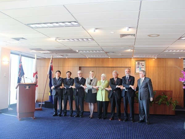 Zeremonie des Flaggenhissens zum ASEAN-Gründungstag in Westaustralien - ảnh 1
