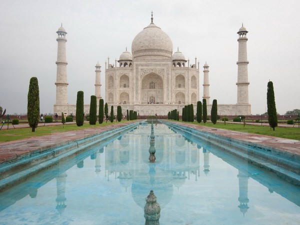US-Präsident sagt Tadsch Mahal-Besuch während seiner Indienreise ab - ảnh 1