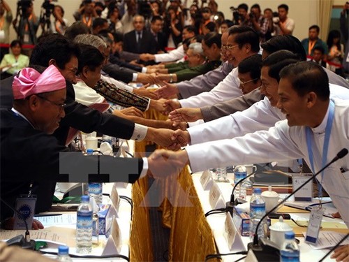 Myanmar stellt den Entwurf zur nationalen Waffenruhe fertig  - ảnh 1