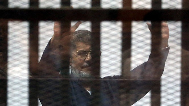Ägypten: Ex-Präsident Mohammed Mursi bekommt Todesstrafe - ảnh 1