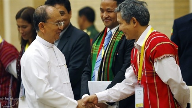 Myanmarisches Parlament ratifiziert das Waffenstillstandsabkommen - ảnh 1